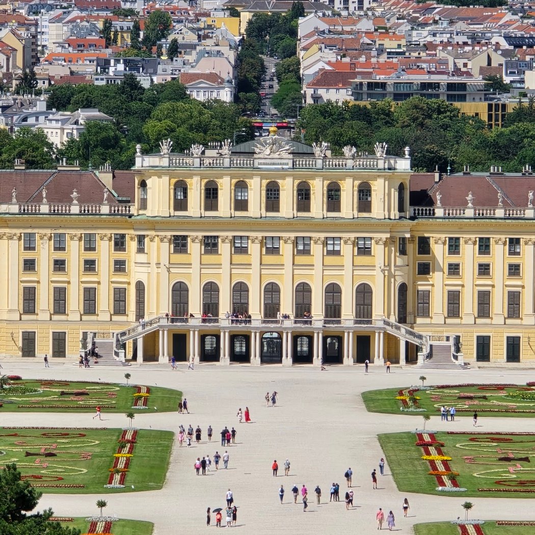 Schönbrunn Palace 1