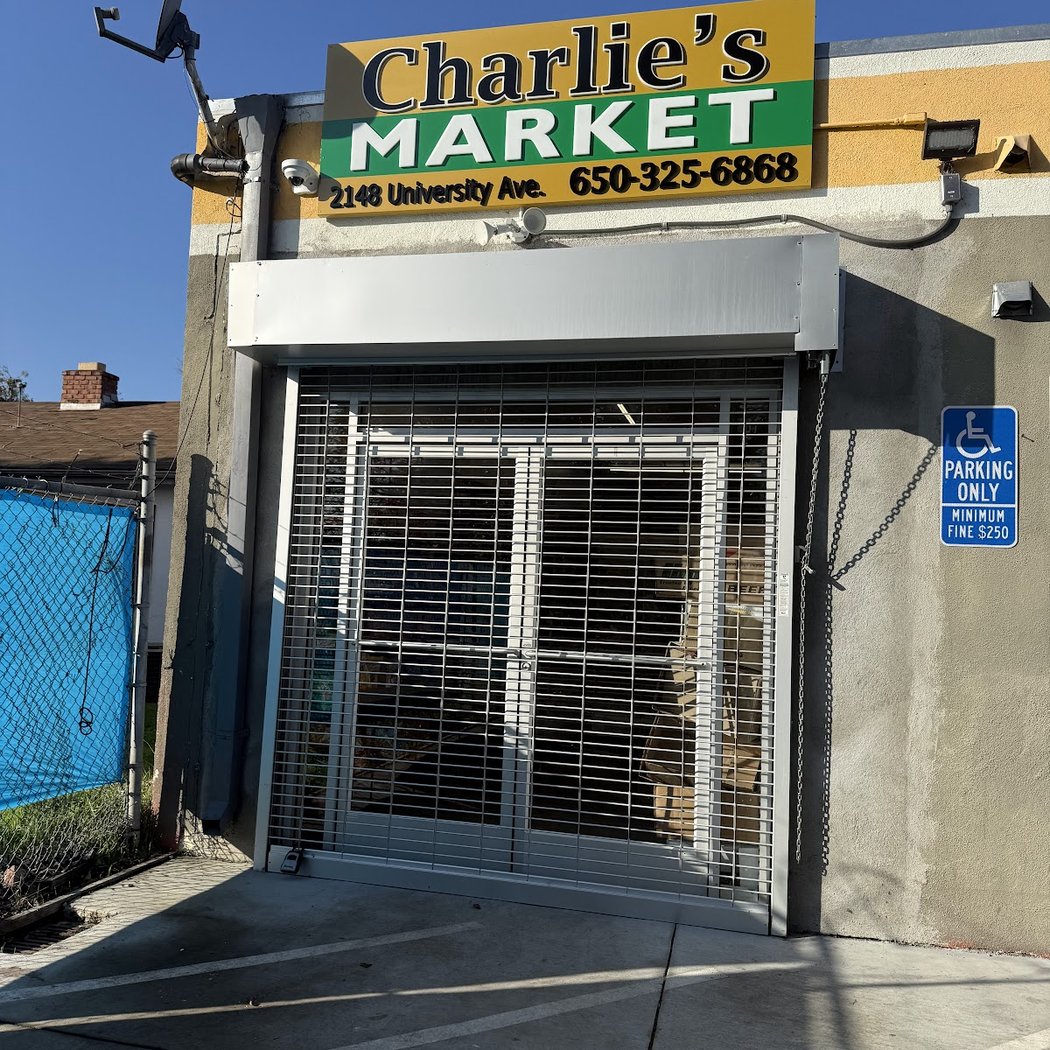 Charlie's Market 1