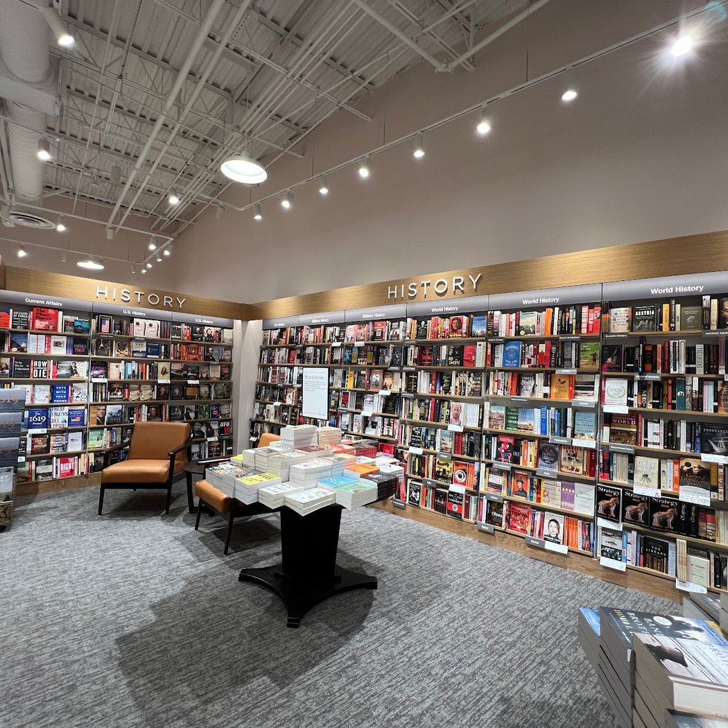 Barnes & Noble 3