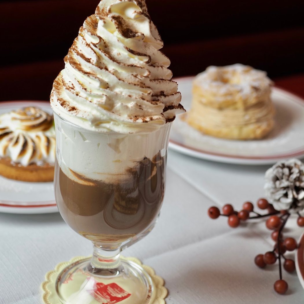 Café Concorde 1