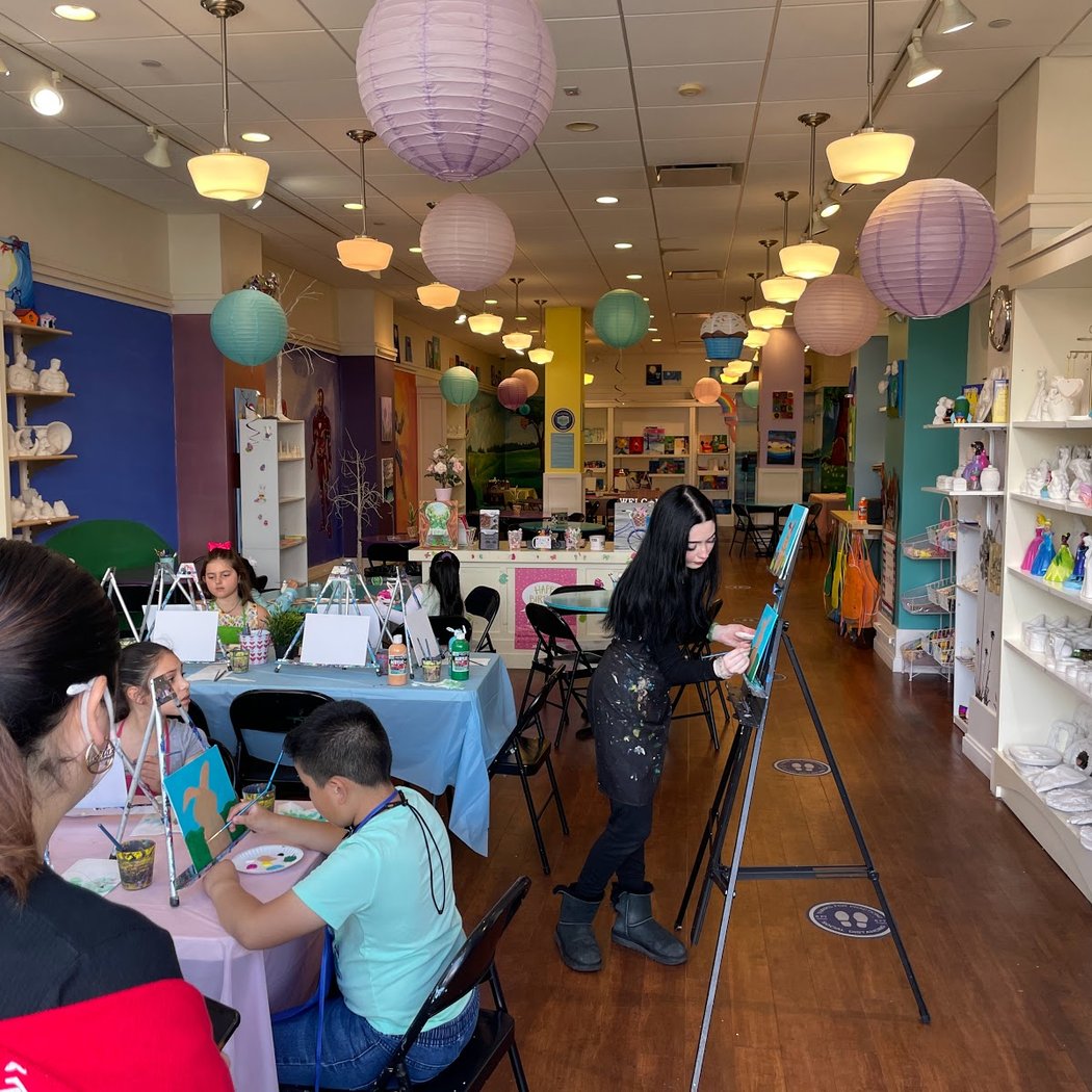 Bee's Arts and Crafts Studio of Malverne 3