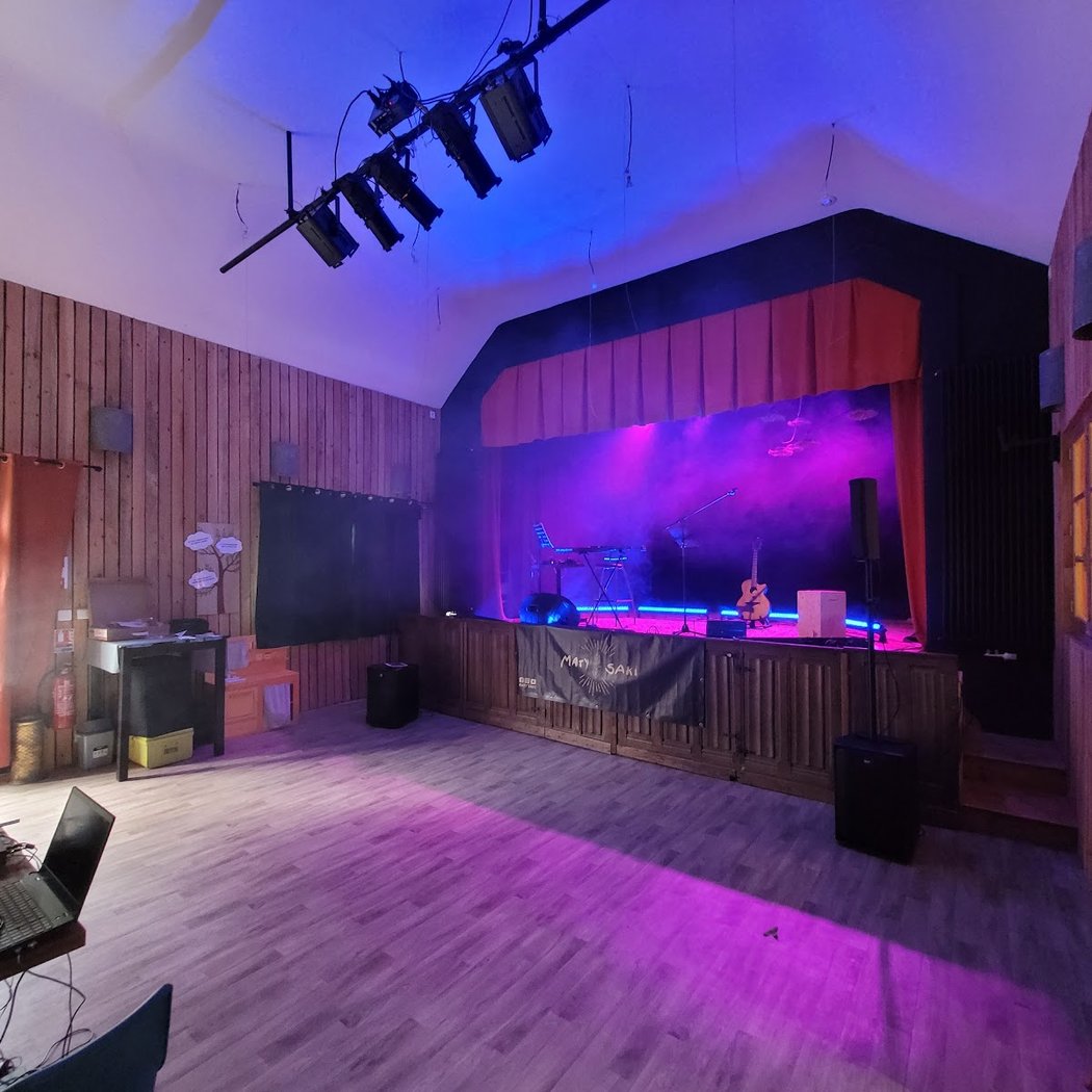 Le Petit Grain | Lieu de résidence artistique, location de salle 1