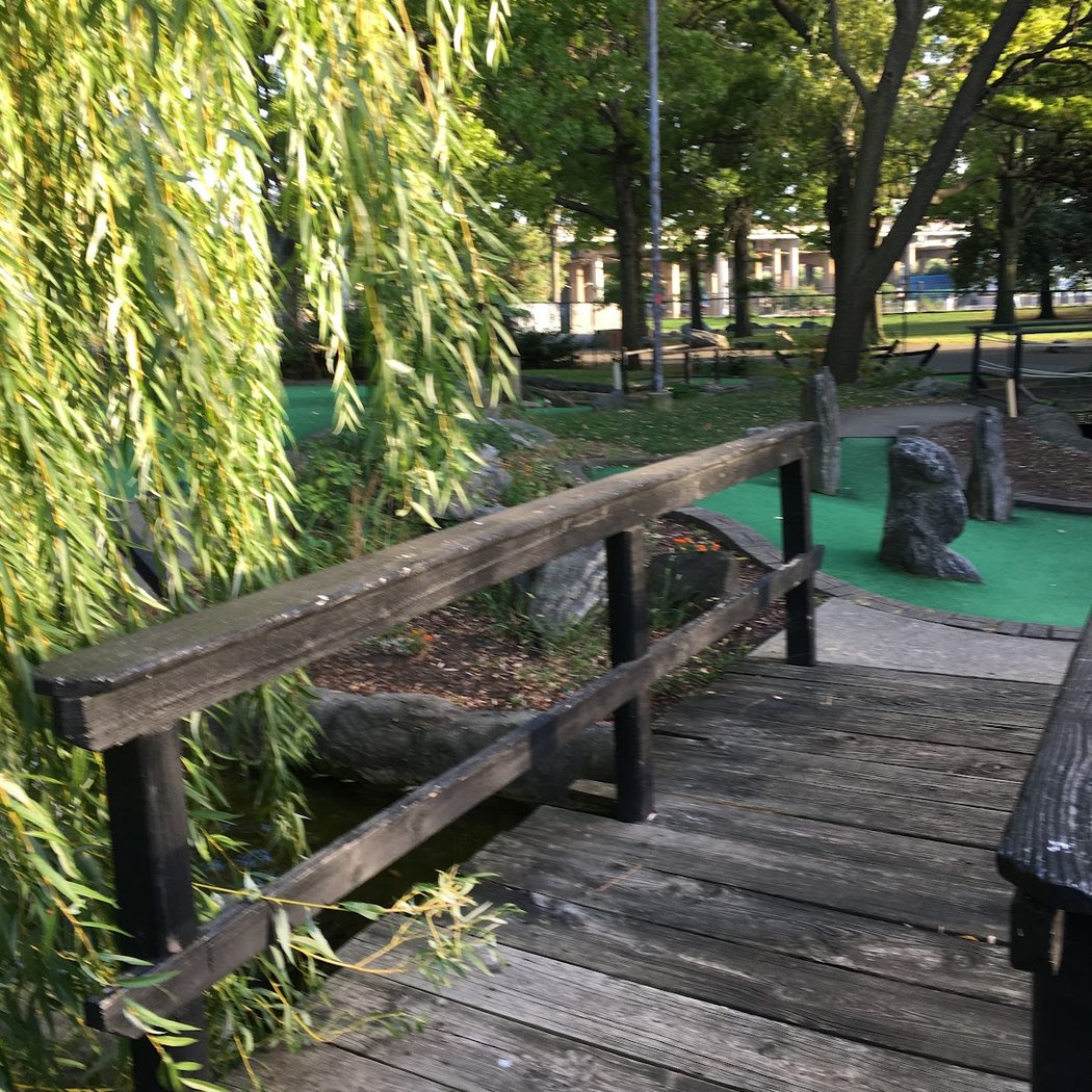 Randall's Island Park Miniature Golf Course 3