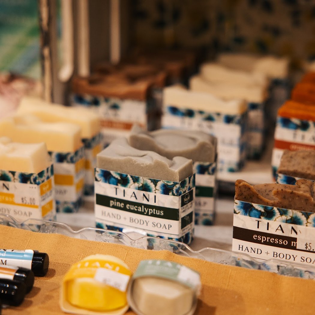 The Hub Holiday Market 1