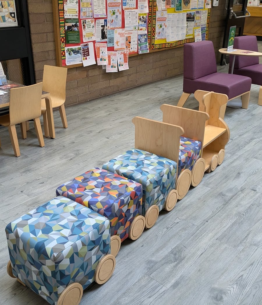 Free Drop-in Art Workshops with MOCHA in the Library 1