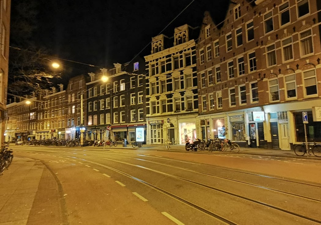 Albert Cuypstraat 2