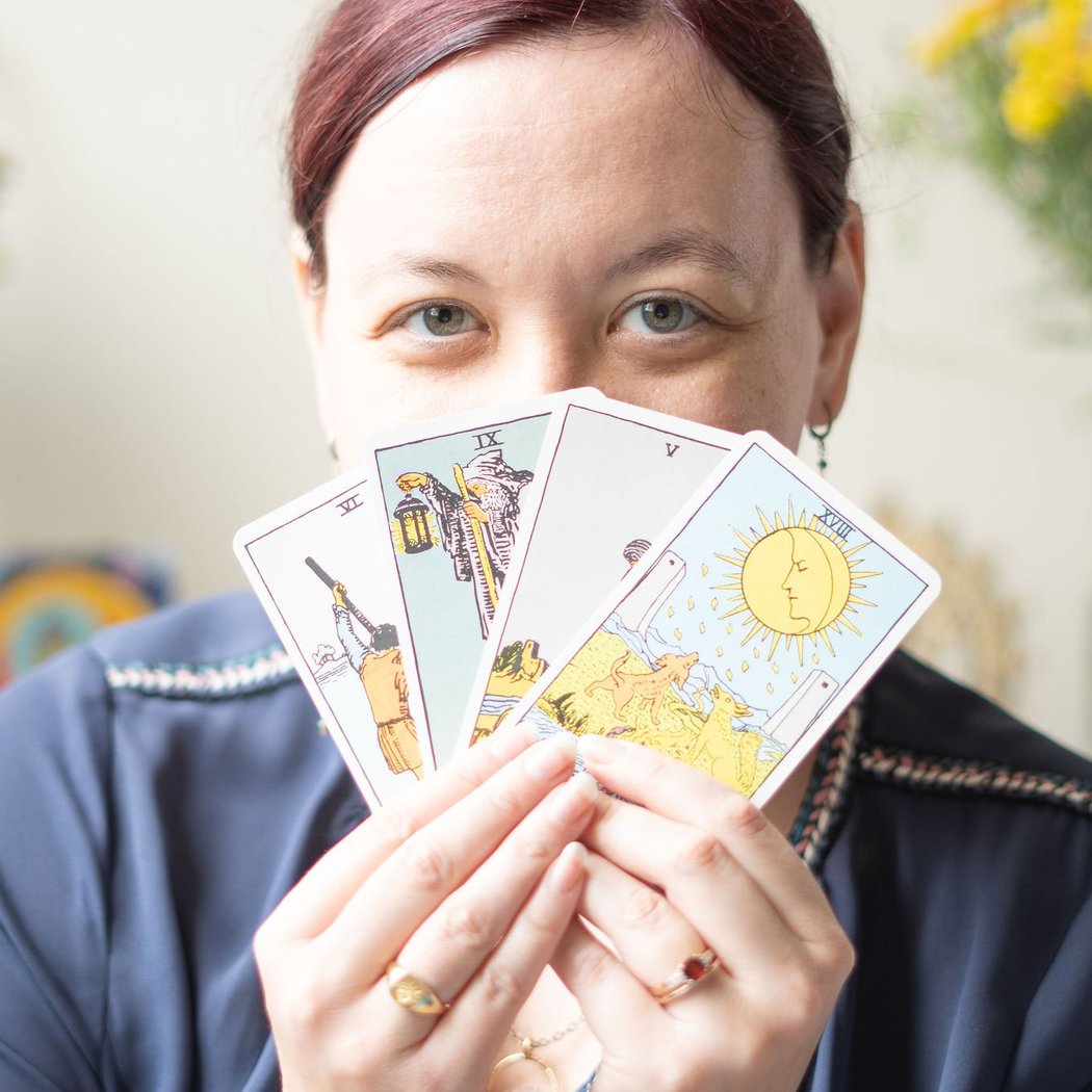 Intuitive Tarot with Chelsea Roth 1