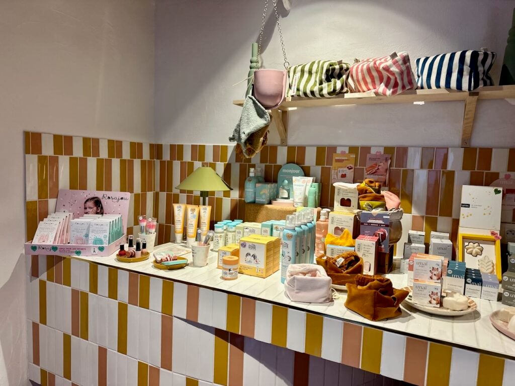 BLISS FAMILY CONCEPT STORE 3