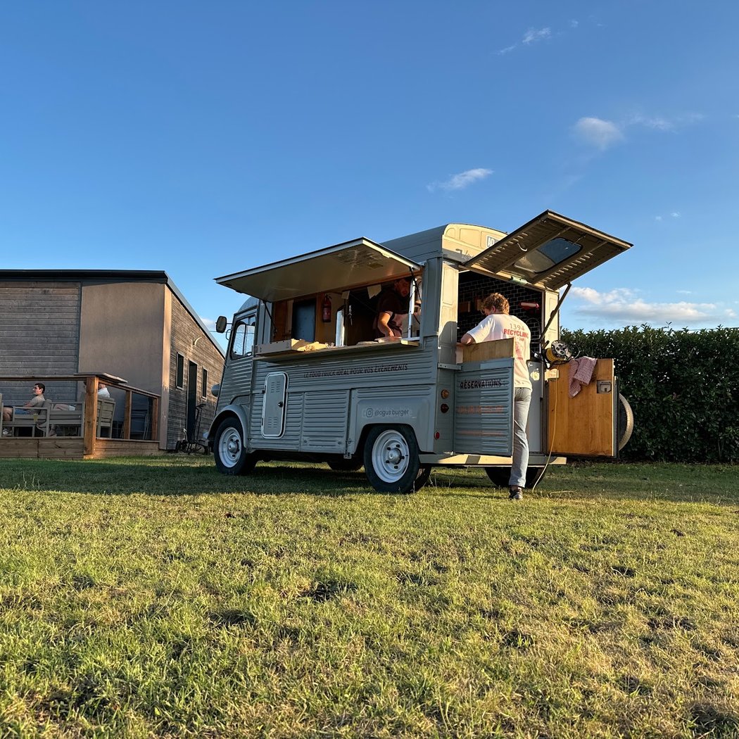 O'Gus Burger - Food Truck 3
