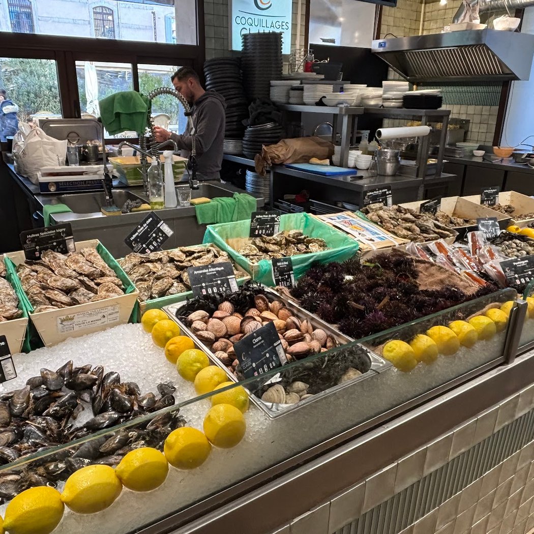Coquillages Claude Les Grandes Halles Du vieux Port 2