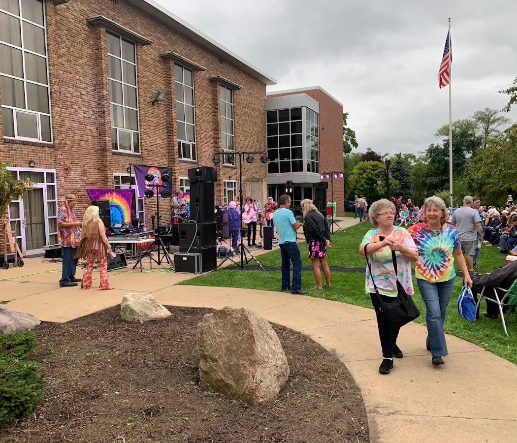 Fenton Community & Cultural Center 3