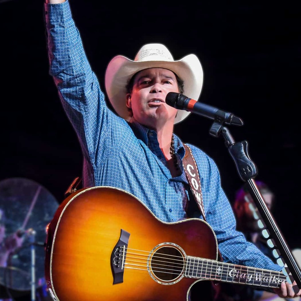Clay Walker with BlackHawk 2