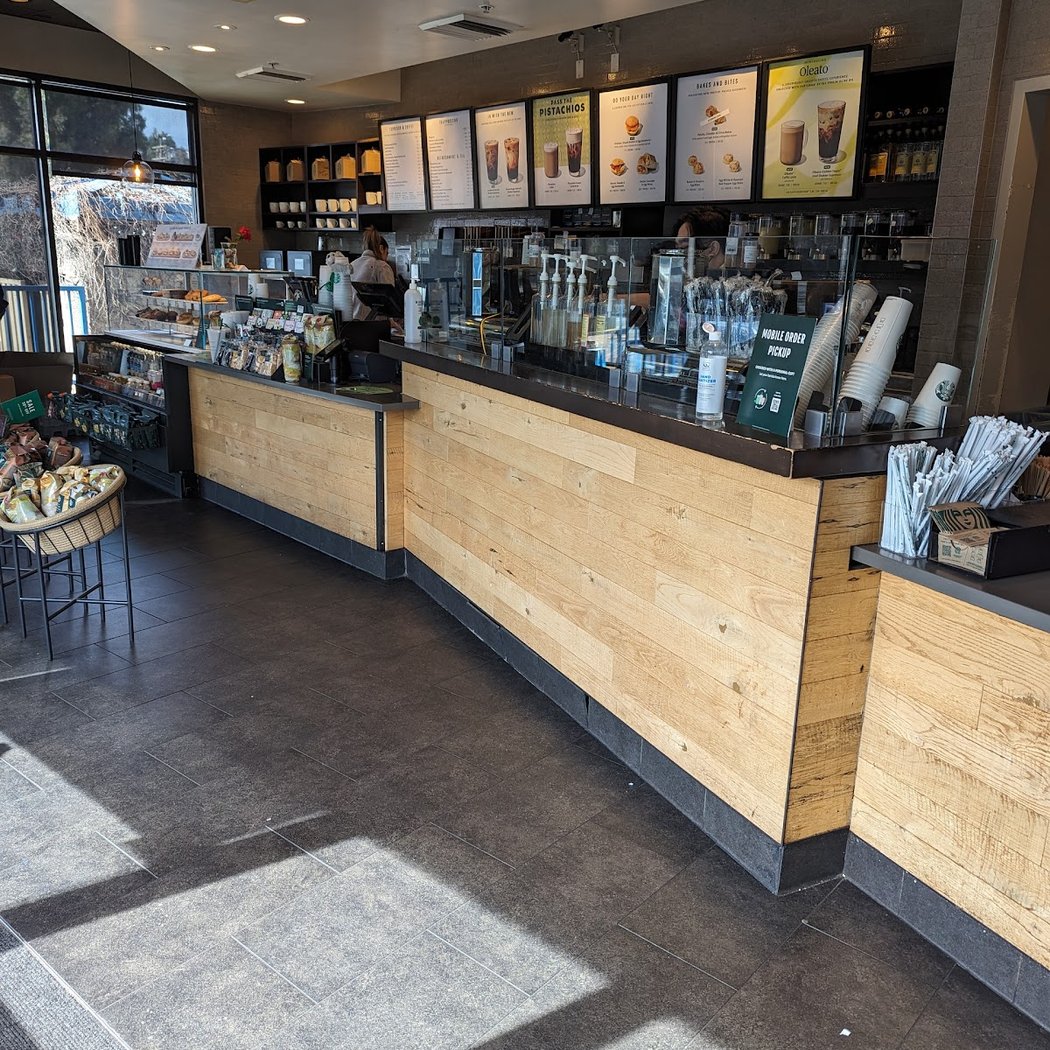 Starbucks 3