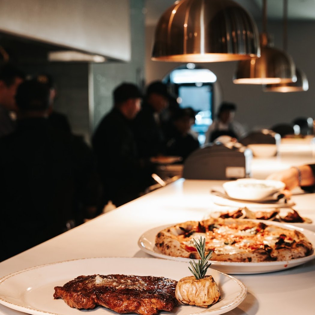 Blossom & Bourbon Restaurant 3