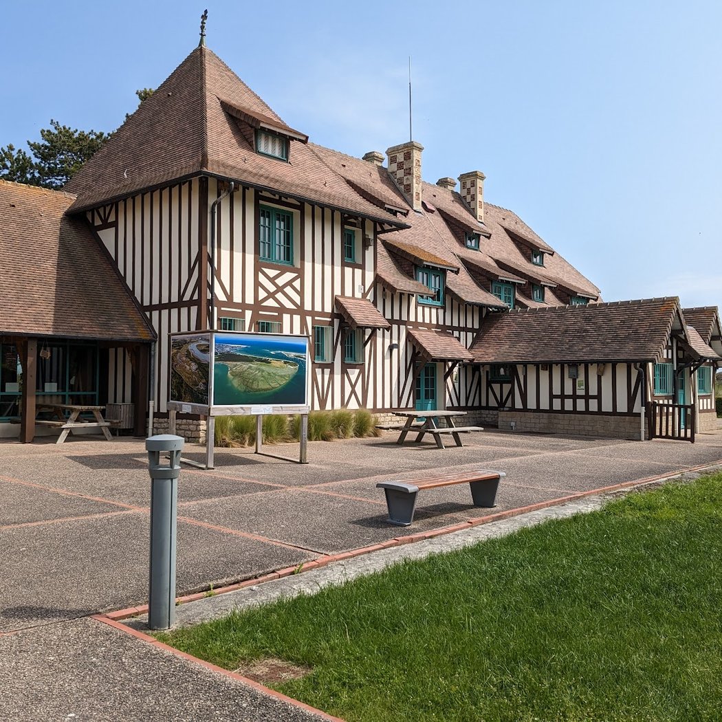 Maison de la nature et de l'estuaire 2