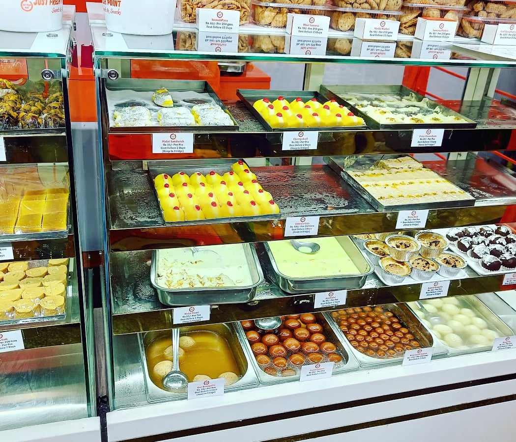 Just Fresh Point, TollPlaza Ecity, Sweets and Snacks 1