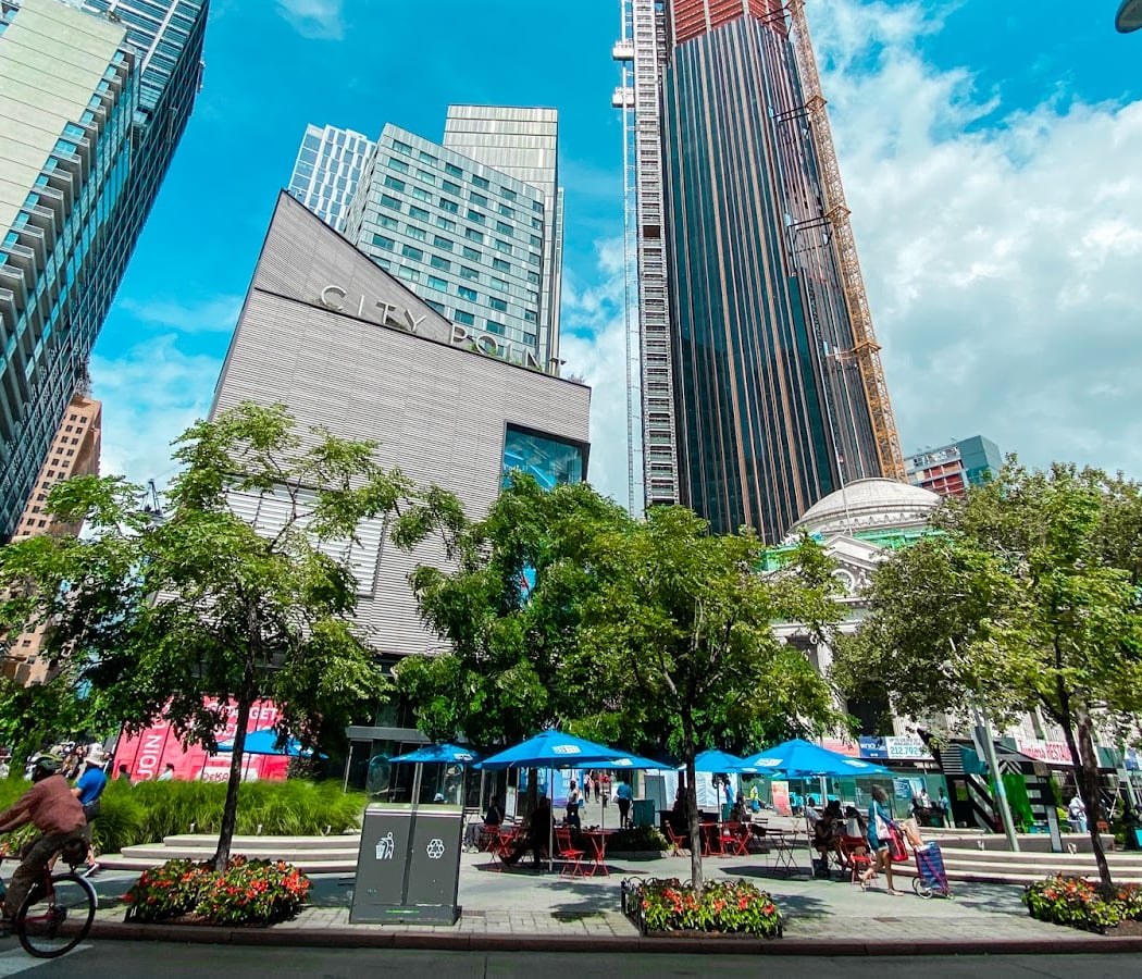 Albee Square 5