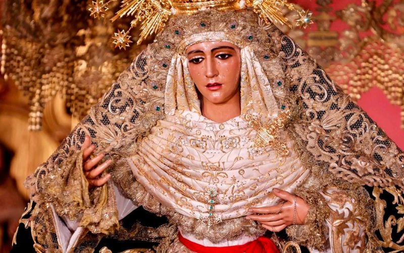 Hermandad De La Esperanza De Triana 1
