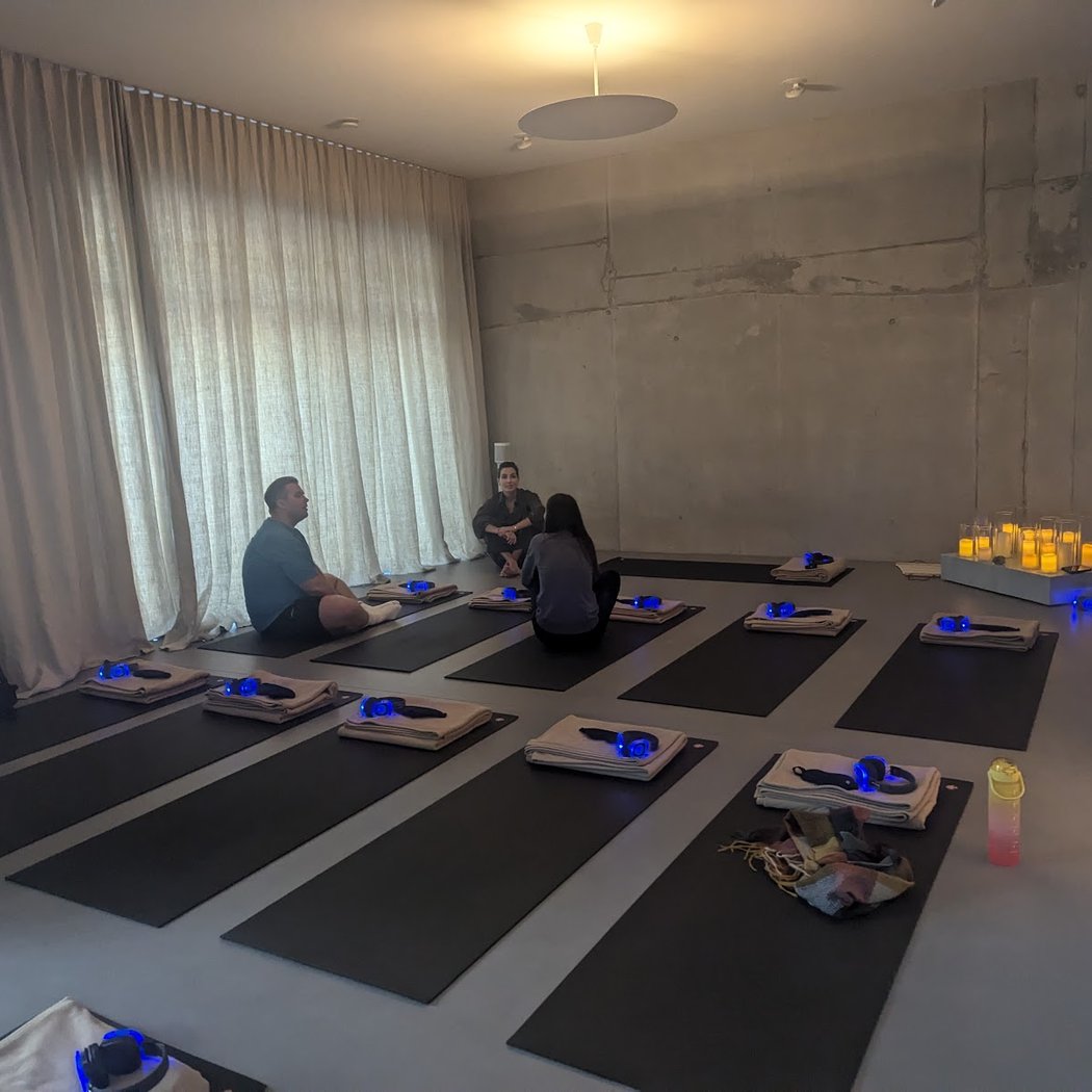 STUDIO Y3 Yoga Studio Zurich 3