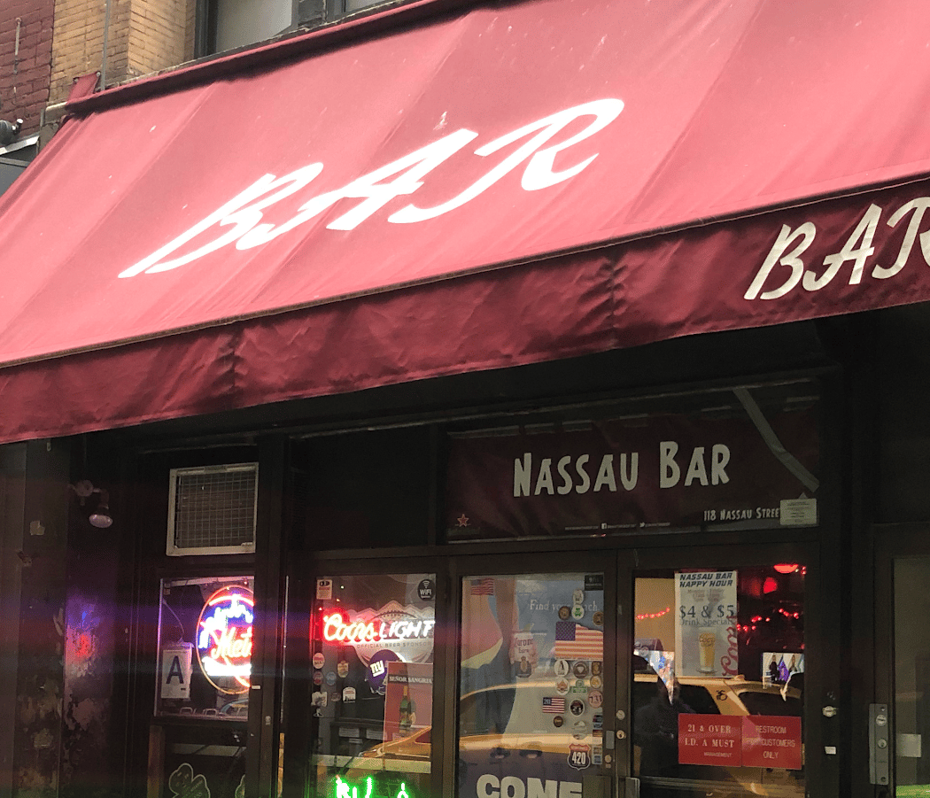 Nassau Bar 2