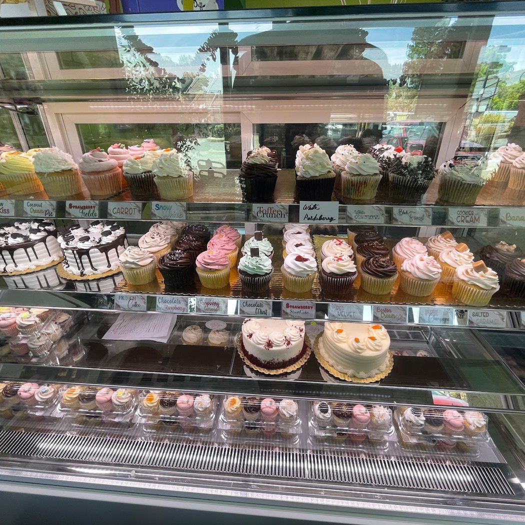 Noland's Cake Shop 2