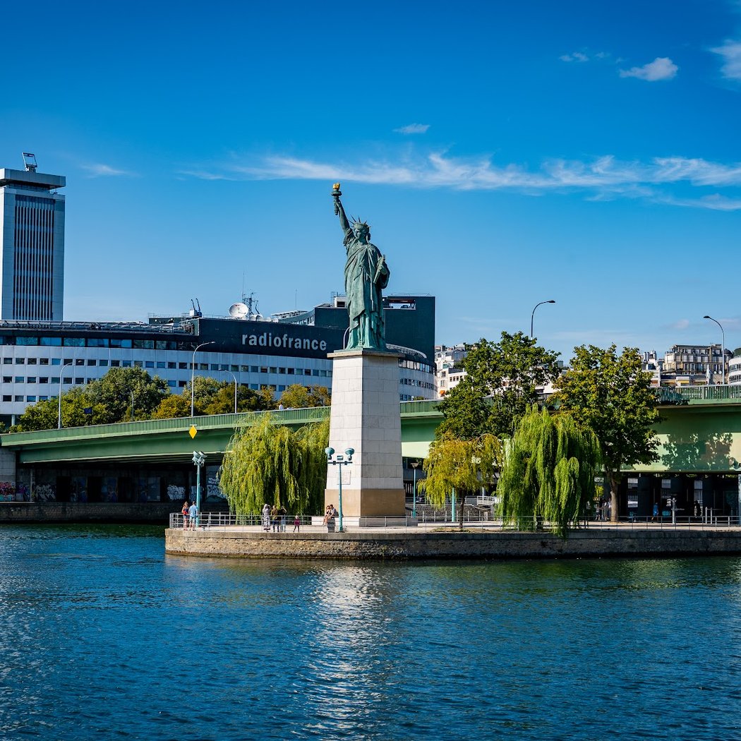 Pont de Grenelle 1