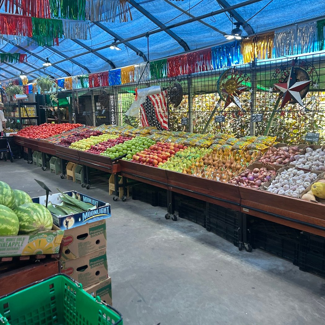 Gerardi's Farmers Market & Nursery 5