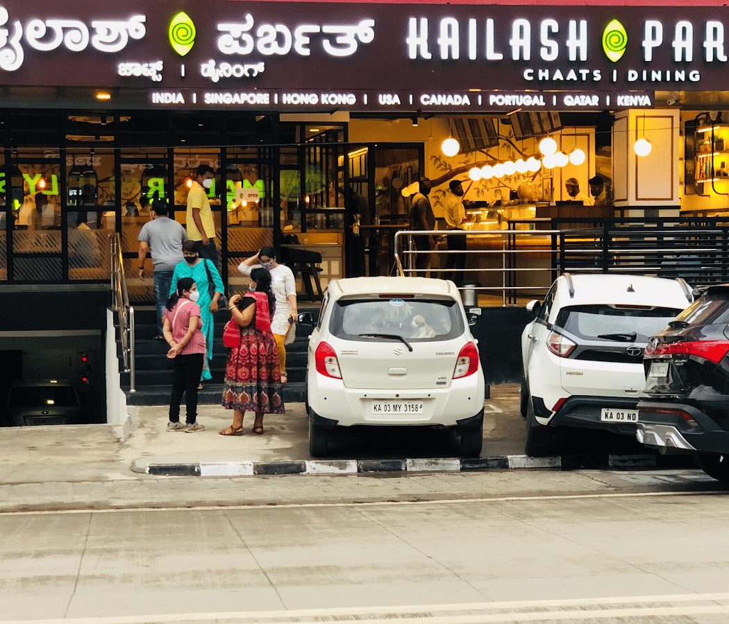 KAILASH PARBAT Indiranagar Pure Veg Restaurant 2