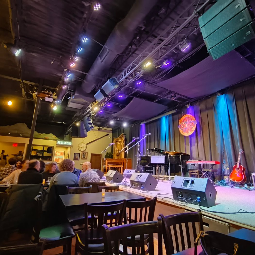 Chihoe Hahn & Friends – Salon Stage 4