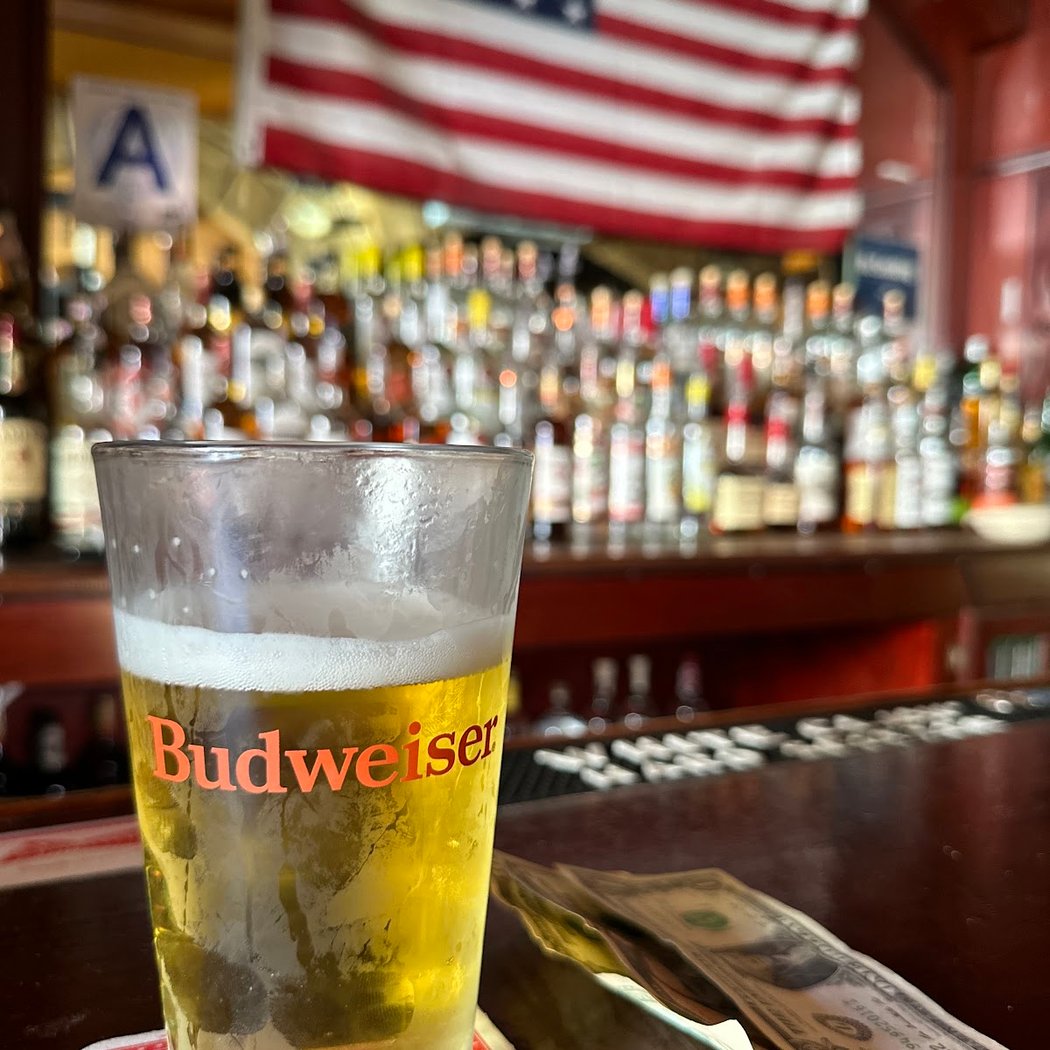 Smith's Tavern 3