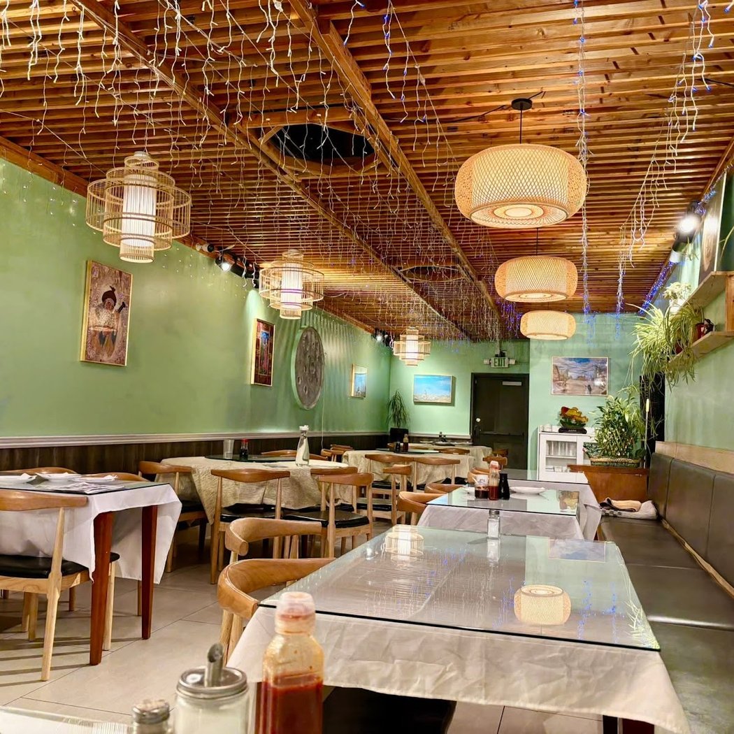 Lizhou City Restaurant 3
