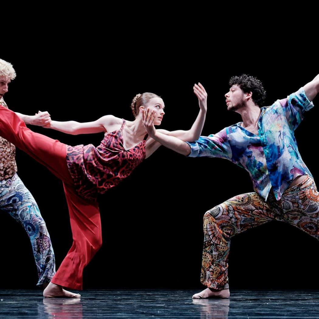 Quintett / Trio / Enemy in the Figure Ballet de l'Opéra national du Rhin – William Forsythe 1
