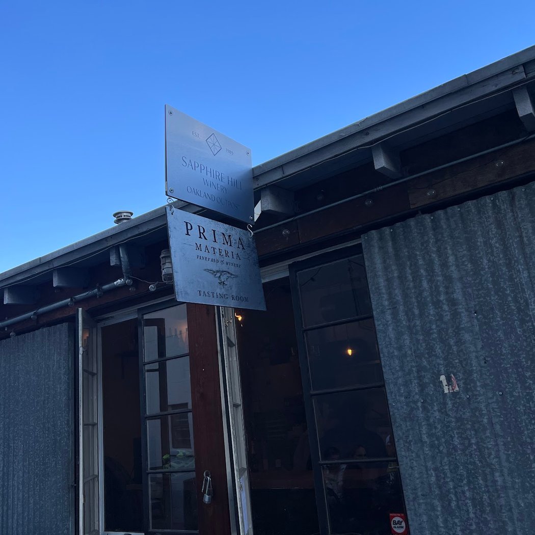 Sapphire Hill Winery 3