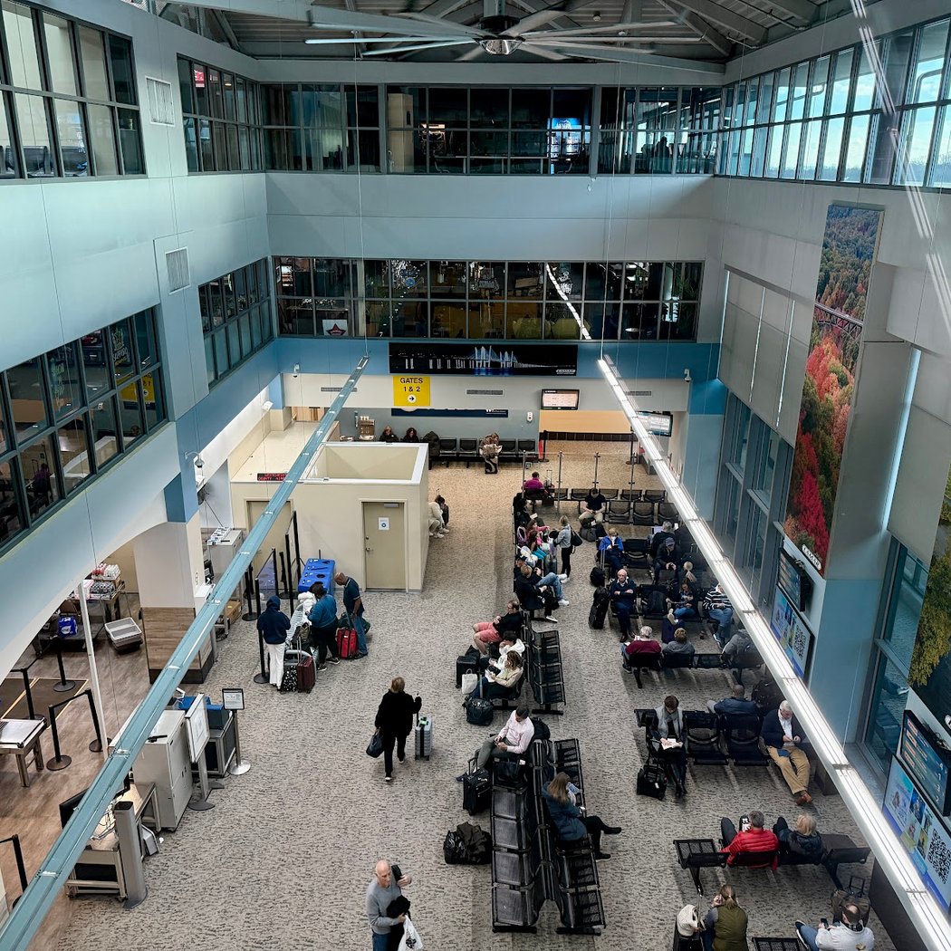 PrimeFlight Aviation Services Hiring Event 3