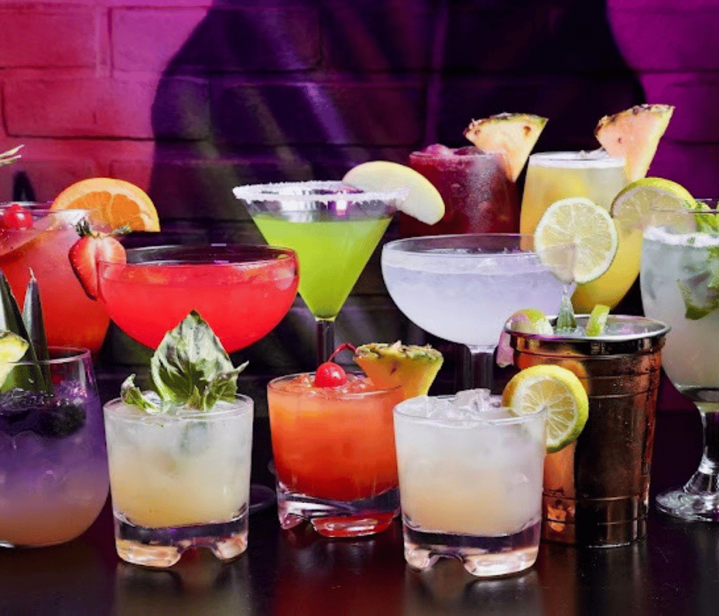 Lux Bar and Grill 1