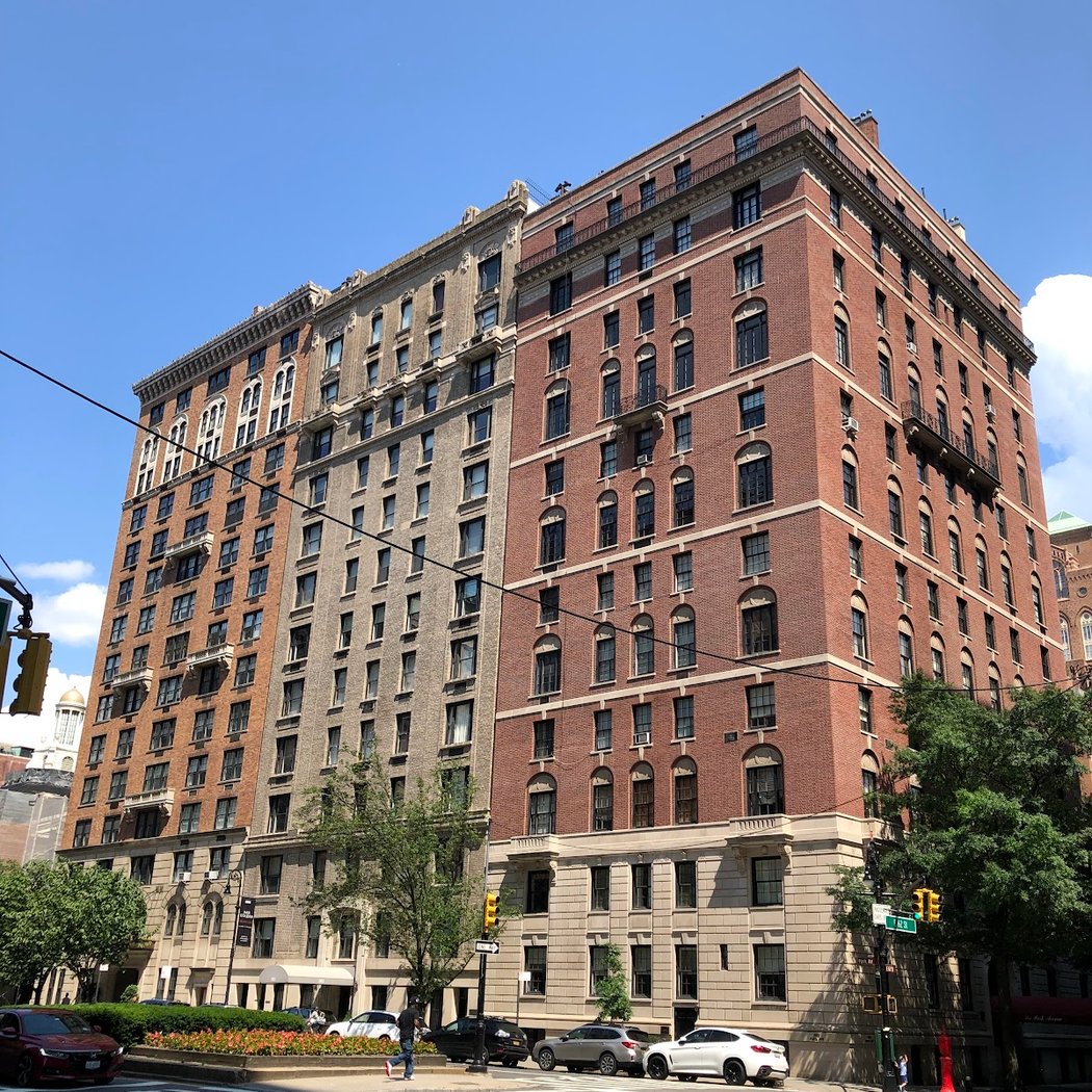 The Colony Club 2