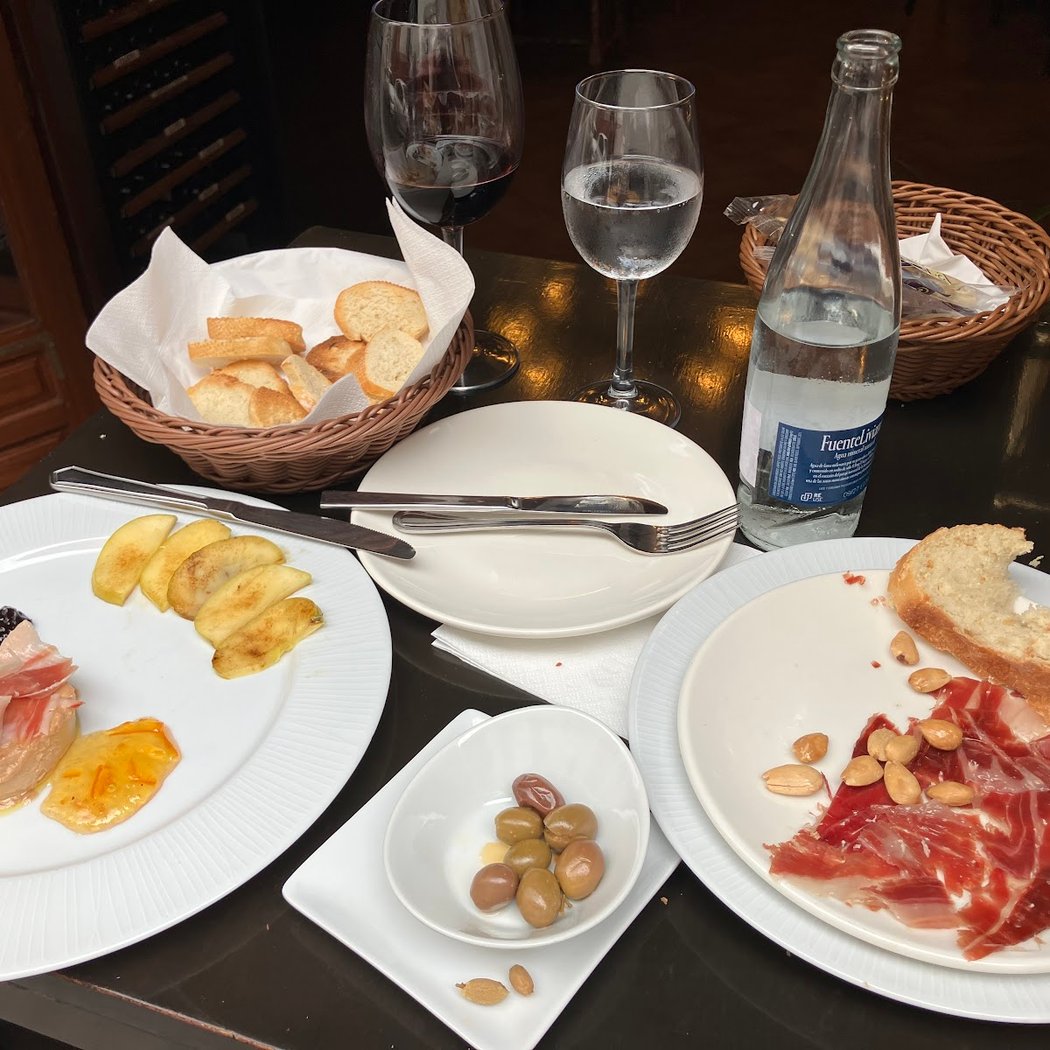 Restaurante Salas 3