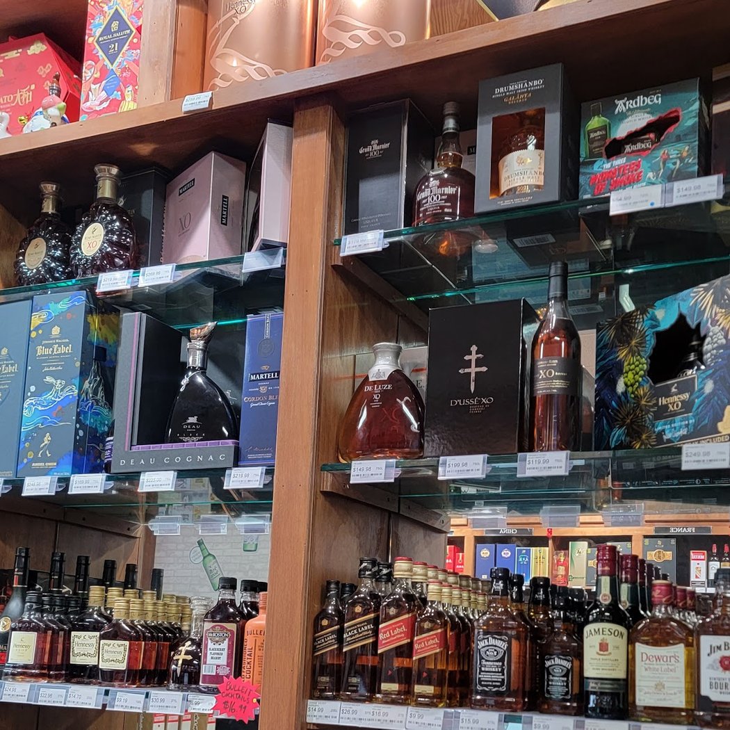 Provence Wine & Spirits 3