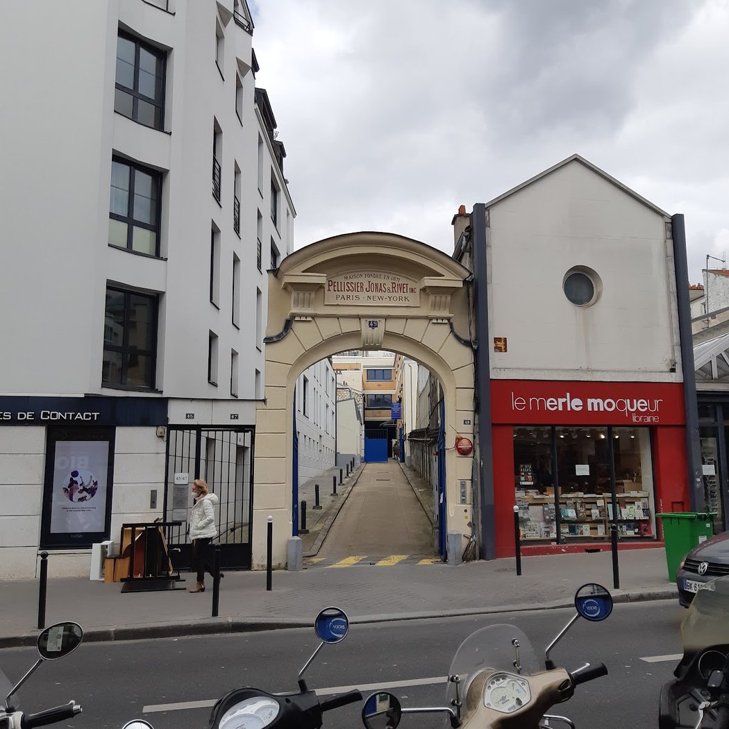 Rue de Bagnolet 2