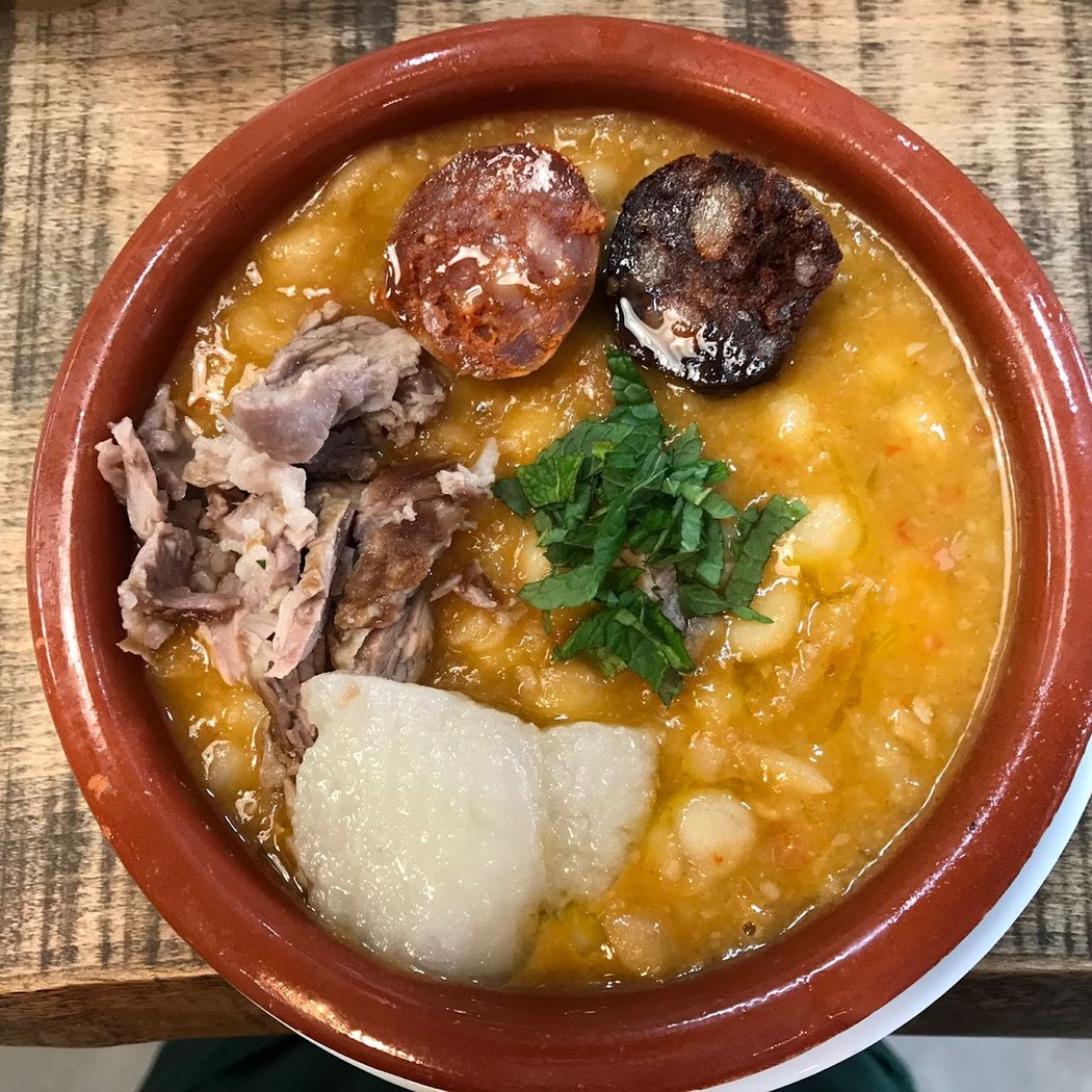 Ultramarinos Casa Macareno 2