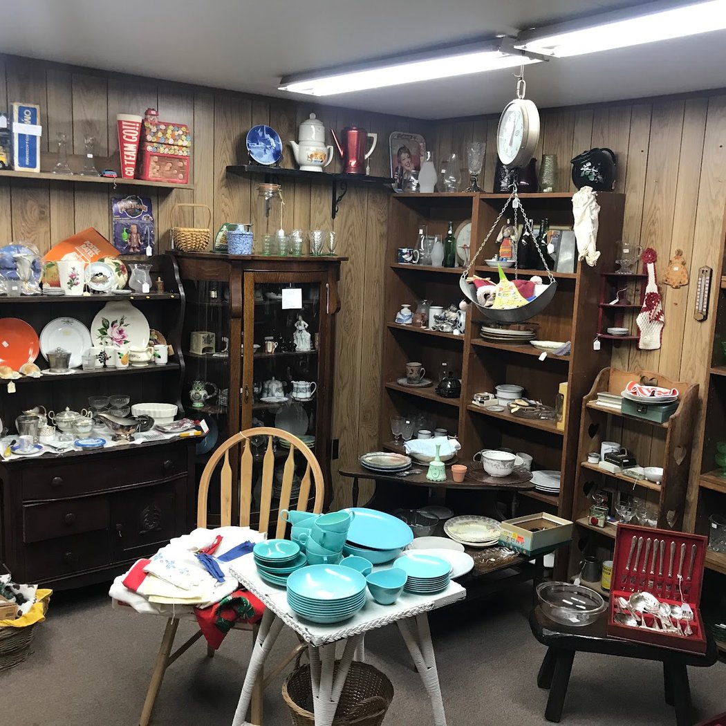 Court Street Antiques 1