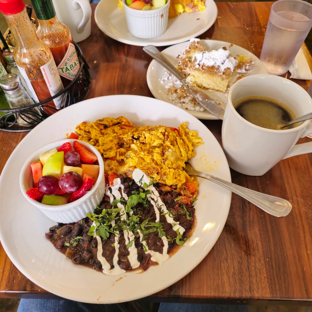 Mo'z Cafe 3