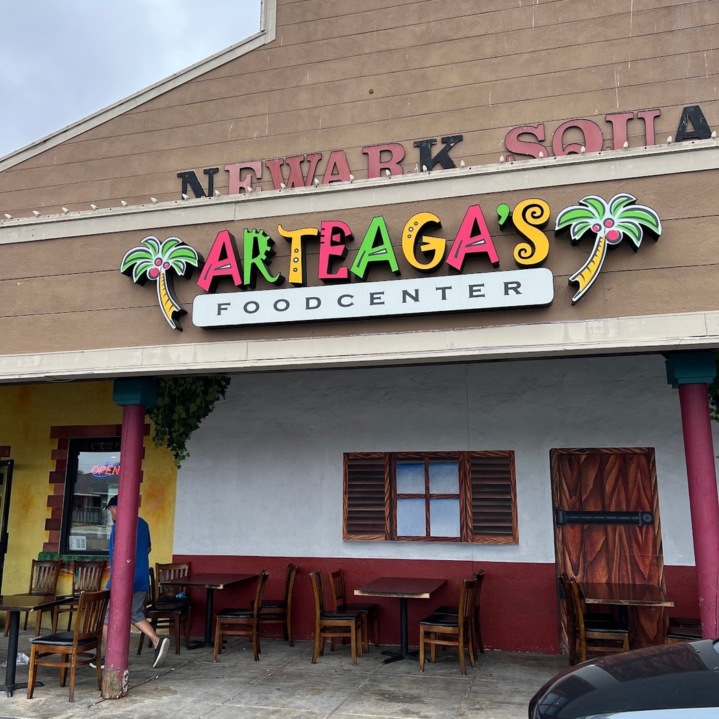 Arteaga's Food Center 2
