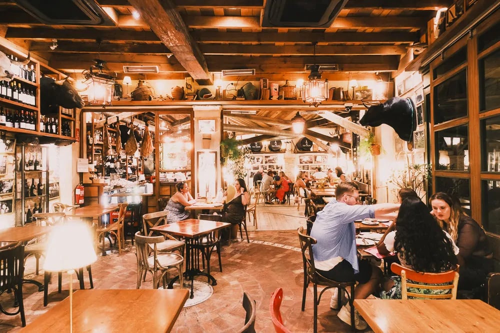 Pelayo Bar 2