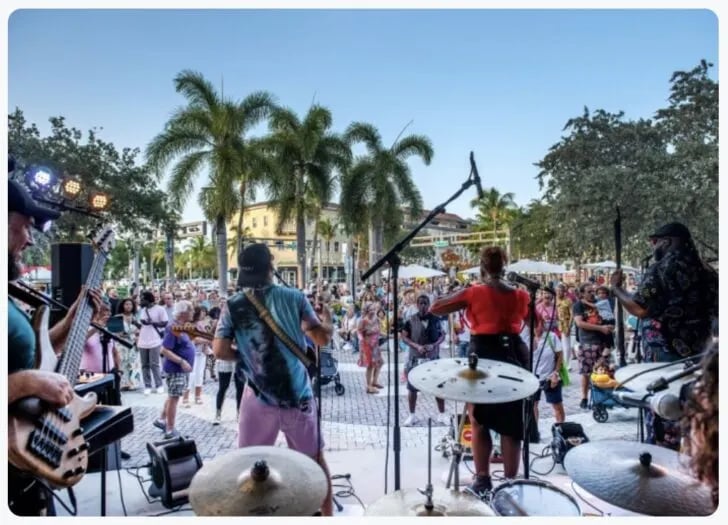 Art & Jazz on the Avenue 1