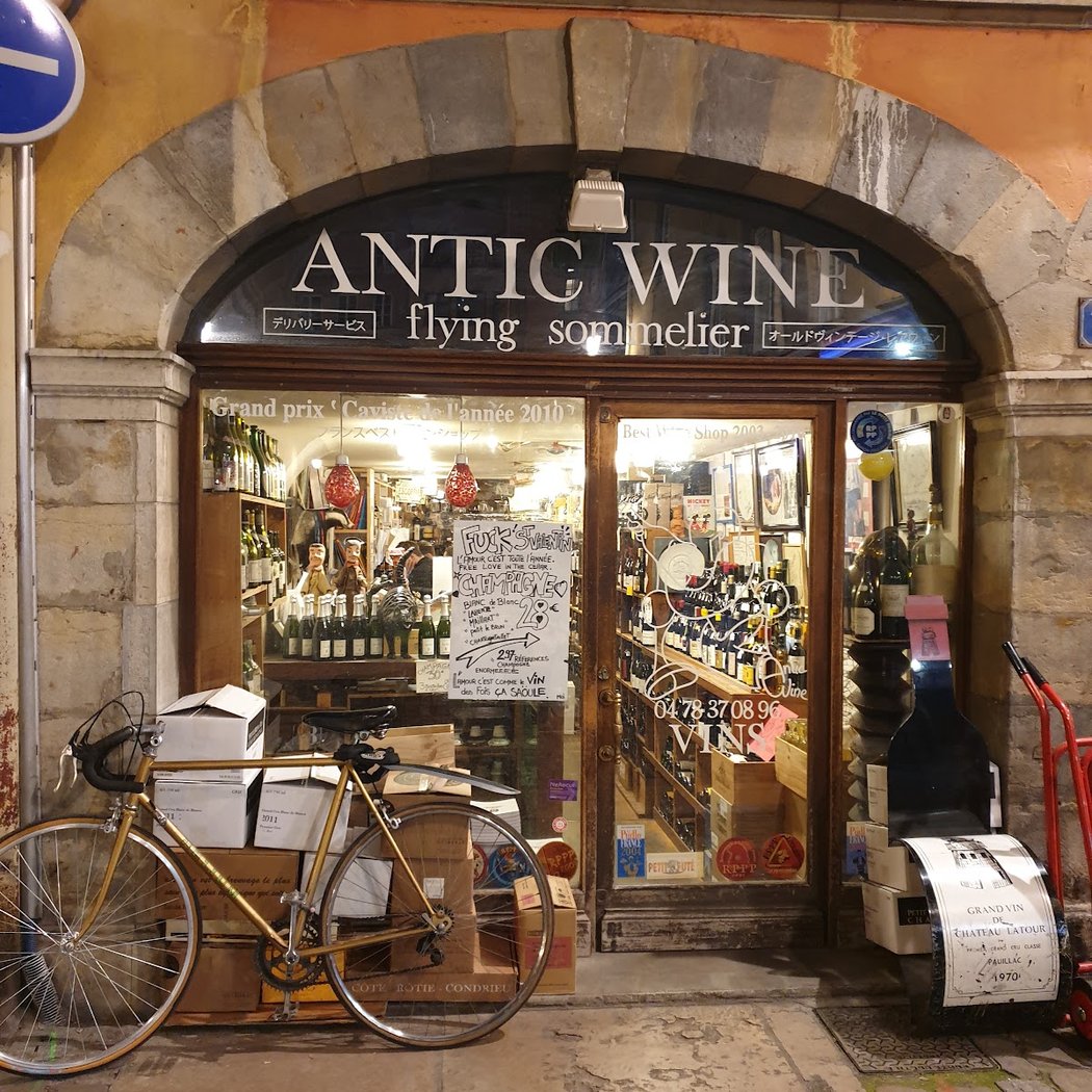 Antic Wine 2