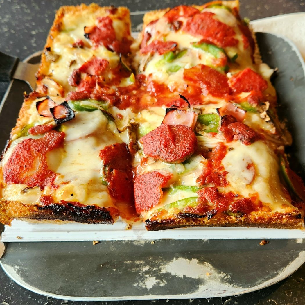 Buddy's Pizza 3