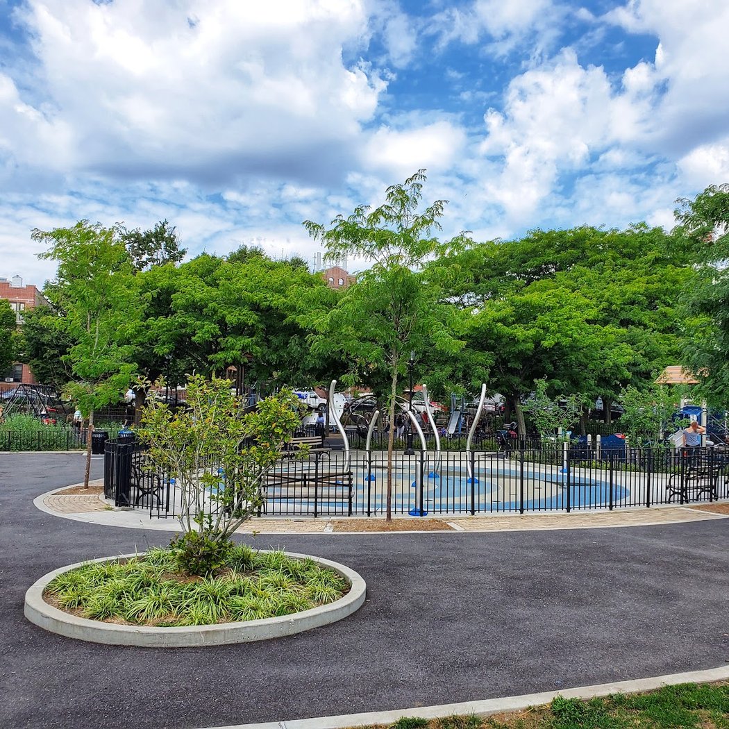 Astoria Heights Playground 3
