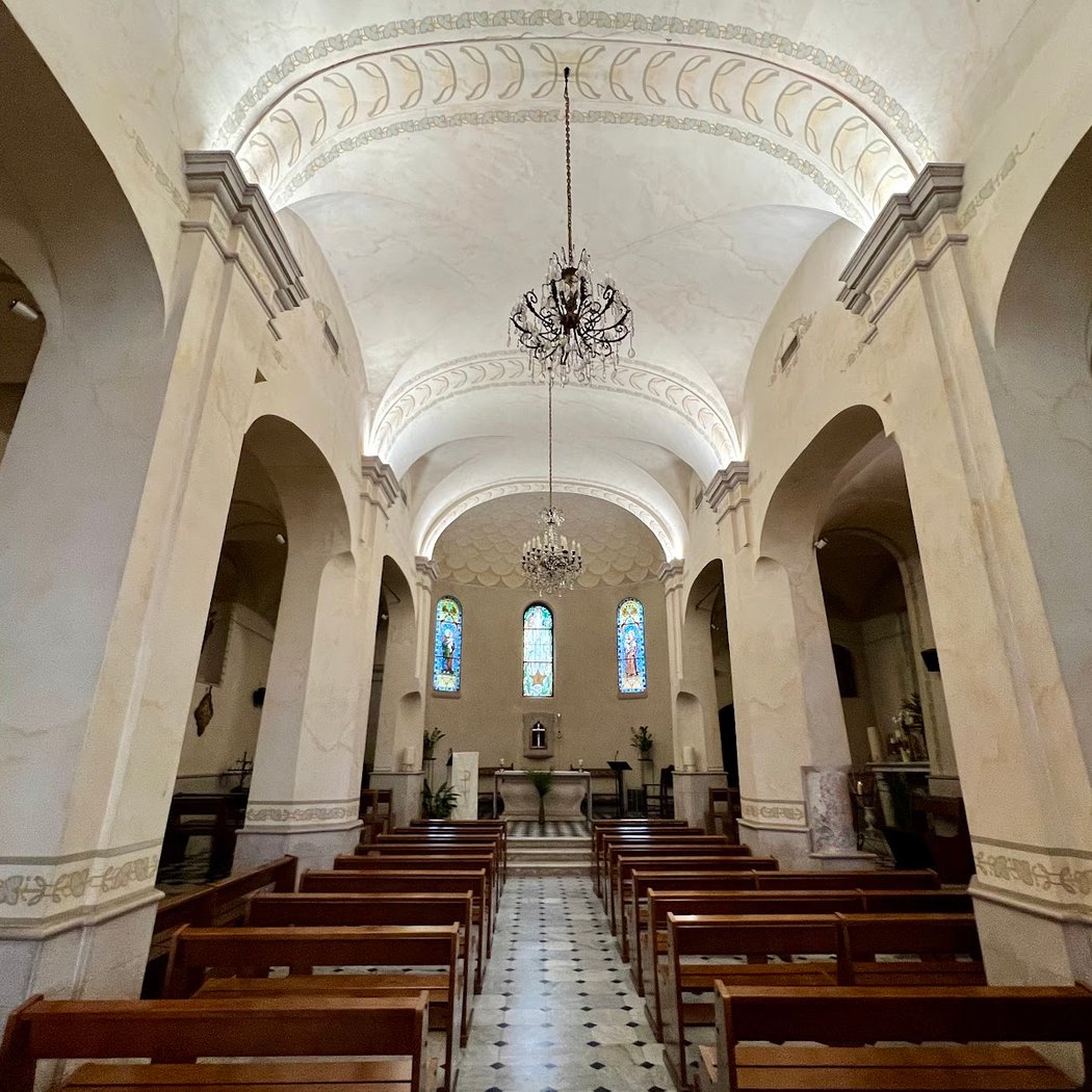 Saint-Jean-Baptiste Church 1