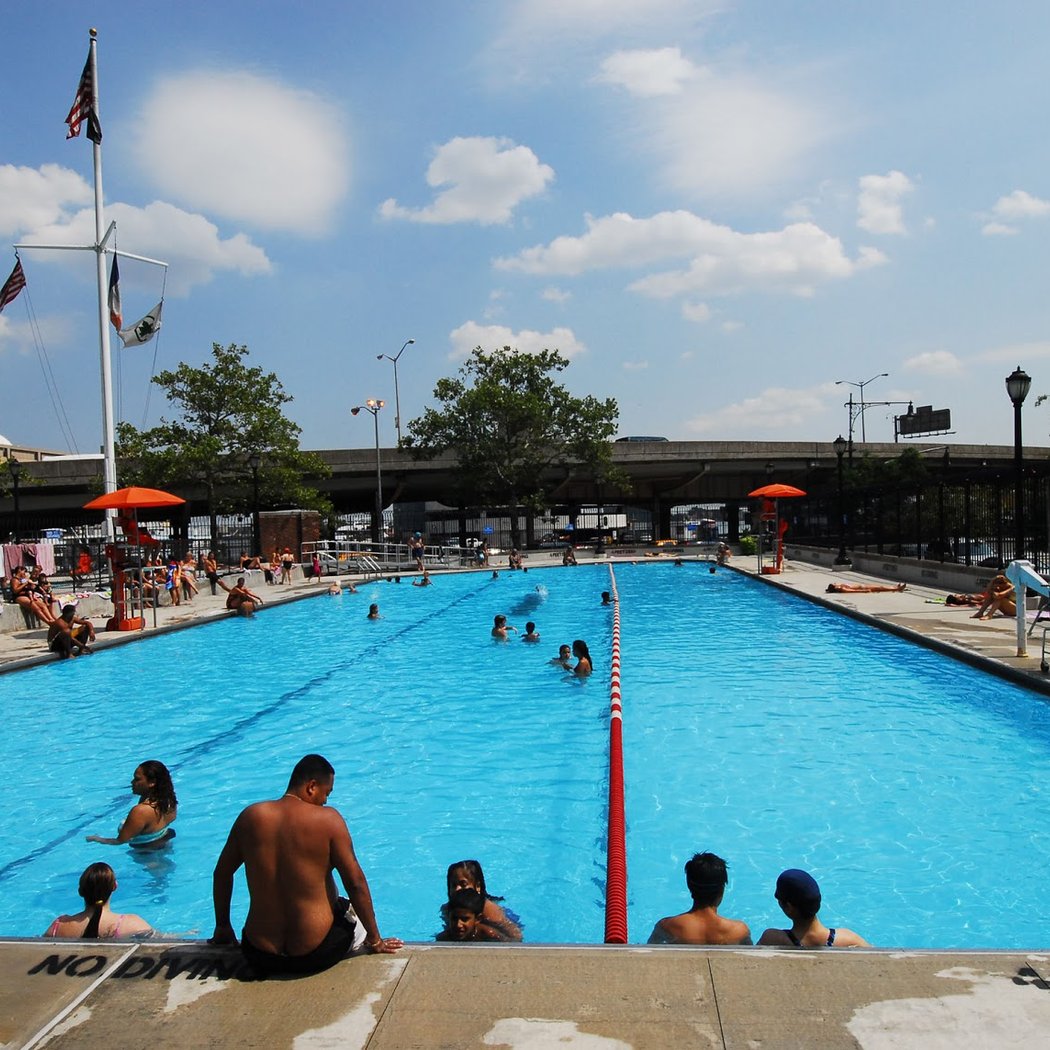 Asser Levy Pool 2